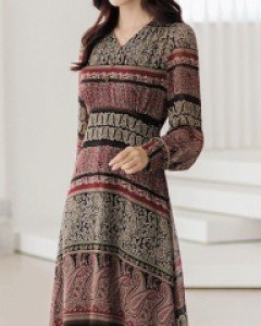 [루이스엔젤] 리즈 에스닉 무드 페미닌L라인 쉬폰 롱 원피스