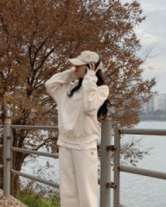 [Made] 프롬 양기모 카라 반집업 맨투맨 - 2color