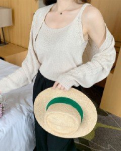 프라썸  숏 니트셋트(나시+가디건셋트가격♥)