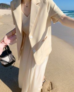 베베나 루즈핏 트임 자켓(박시핏)