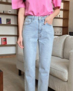 유혹2탄 밴딩 일자청바지_S,M,L,XL-경쾌하게 톡톡튀는 연청 캣워싱-난스판이지만 편안함은 최고-히든밴딩, 깔끔핏으로 업그레이드 - 스타일티바