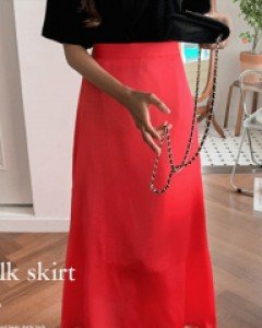 마데끄 실크 롱 스커트_F-3color, 핏,컬러 놓칠 수 없어요~-고급스럽게 잘 만든 실크스커트-다홍 당일배송 가능! - 스타일티바
