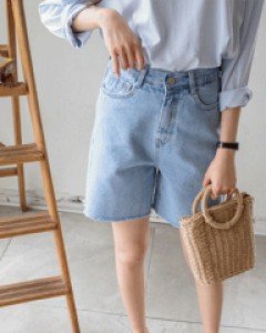 텀브 5부데님반바지_S,M,L,XL-스타일리시한 5부반바지-트렌디한 핏과 멋진 워싱-블랙XL만 가능! - 스타일티바