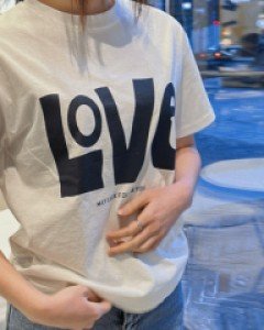 유니크 러브 반팔티-2color, 심플한 로고의 매력 - 스타일티바