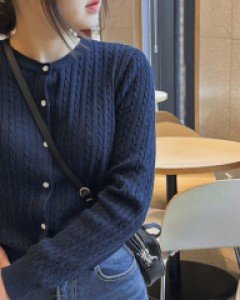 비기닝 꽈배기 니트가디건-5color, 차분한 봄 울니트가디건 -2타입으로 즐기기 좋아요 - 스타일티바