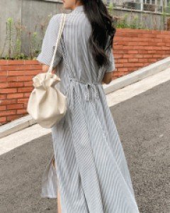 무드 스트라이프 카라원피스-2color, 쾌적하고 드라이한 원단-움직일때 마다 자연스러운 플레어핏-스테디셀러 옷장속 필수~롱원피스-처음처럼 산뜻하게 - 스타일티바