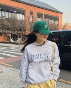 센트럴 루즈 맨투맨티-2color, 활용도 최고 200%-루즈핏, 퀄리티, 봉재마감 굿 - 스타일티바