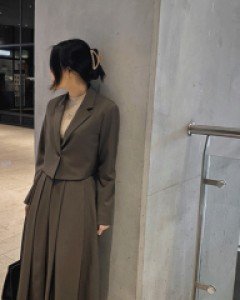 엣지 롱 주름스커트-2color, 가을재진행 - 스타일티바