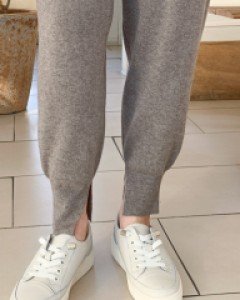 레더 스트랩 스니커즈