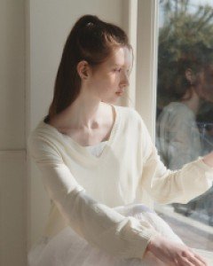 Capital V Layered Sweater ( Cream )