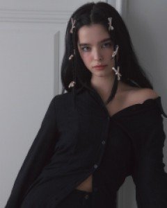 See-through Mild Long Shirt (Black)