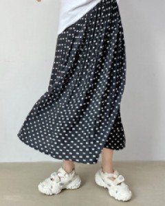 루퍼 플리츠 도트롱 밴딩스커트