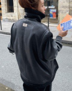 IPP#32 리버시블 무스탕조끼(블랙)