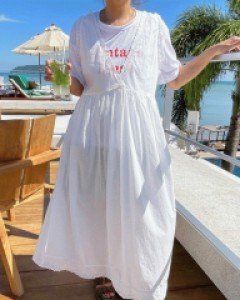 노에키 브이넥 레이스 원피스