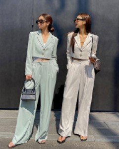 립합 시티 크롭 자켓