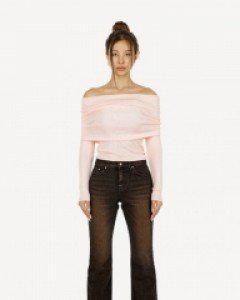 오프숄더 긴팔 니트