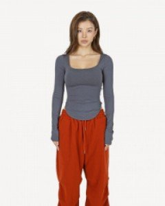 글램 긴팔 티셔츠