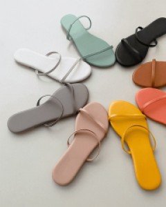 리치 스트랩 슬리퍼