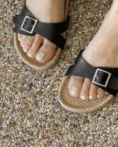 버캔스 버클 슬리퍼