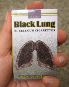 Black lung -bubble gum cigarettes