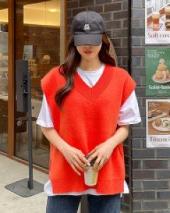 모어 브이넥 루즈 니트 조끼