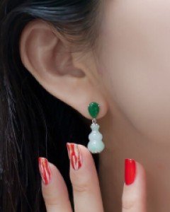 [나스첸카] 호리병 비취 귀걸이 [실버 수공예 비취 귀걸이]