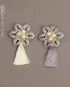 고급 진주꽃 노리개