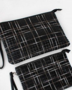 리얼 매쉬 블랙 지퍼 클러치백 Y71910