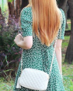 스퀘어 누빔 퀼팅 태슬 체인 크로스백 가방 K22614