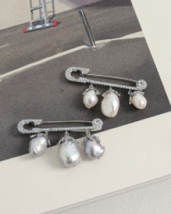 YY-BR081 델마진주옷핀브로치