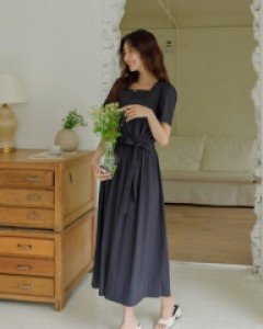 8DA28417HH_실용템 블라우스+스커트 세트