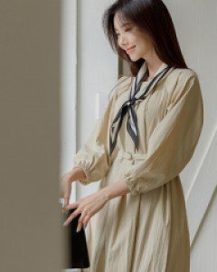 8DA28563AA_러펑 핀턱넥 8부 원피스(벨트set)