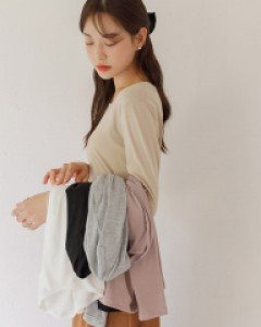 5DA28586KK_후니 매끈촉촉 U넥 긴팔티