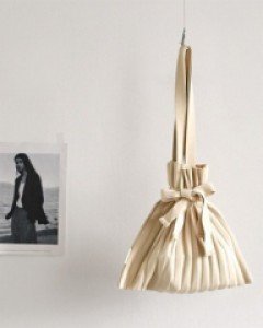 Code pleat bag