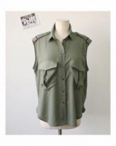 Strap BL epaulet blouse