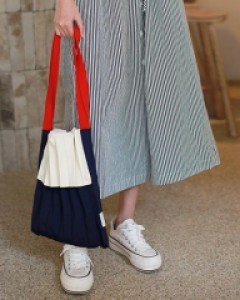 Colourful Pleats Bag