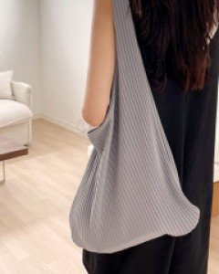 Studio Pleats Bag