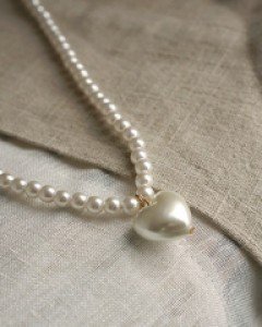 Ivory Heart Pearl Necklace