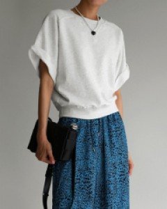 Ella Half Sleeve Man-to-Man