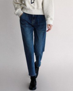 Dart semi-baggy denim pants