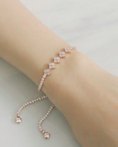 꽃이필때 큐빅팔찌 (18B679) [3color]