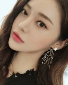 디플리 핸드메이드귀걸이 (18E618) [1color]