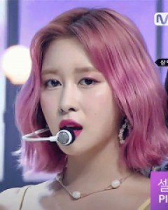 하얀꽃 은침핸드메이드귀걸이 (19E967) [1color]