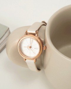 베르시 아날로그 손목시계 (22W001)