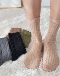 케이블 짜임 중목 긴양말 (23T013)