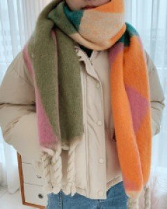 [1+1할인] 헤어리 큐브 목도리 머플러 (23M009)