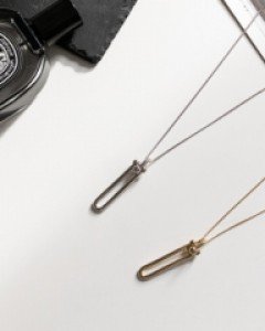 lemming long necklace