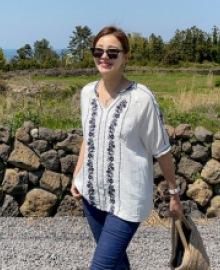 Roddy's Embroidered Blouse JB04793