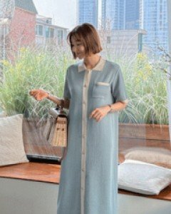 Rubins collar button dress
