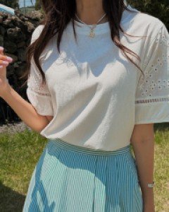 Heldon Sleeve Lace Tee